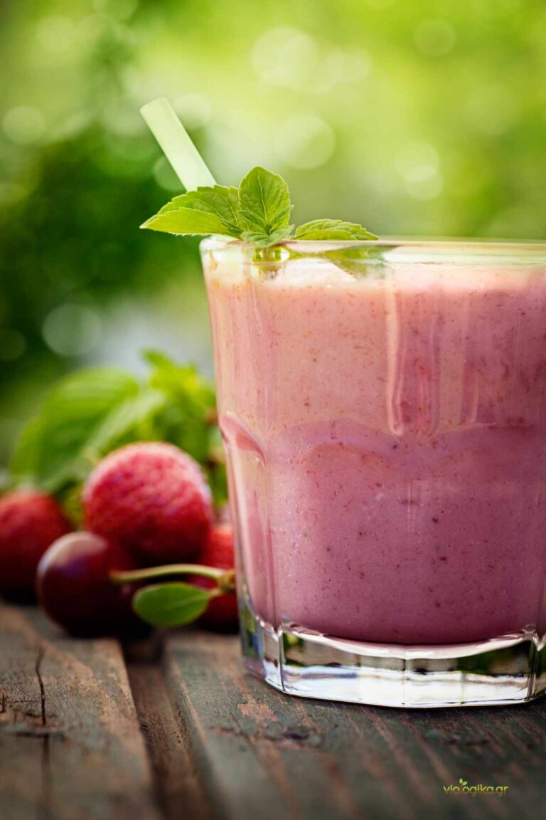 Πανεύκολο Smoothie φράουλας